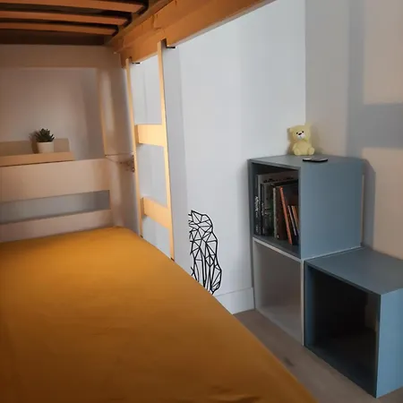 Neuf La Nouvelle Lägenhet